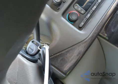 2004 GMC Yukon Xl 1500 Denali из США, поврежденный, VIN 1GKFK66U94J286047